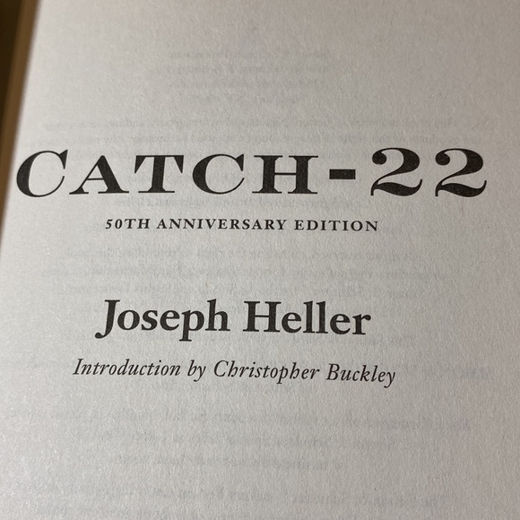 CATCH - 22 a Novel by JOSEPH HELLER 50th Anniversary Edition - Picture 5 of 5
